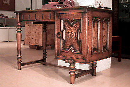 デスクとしても